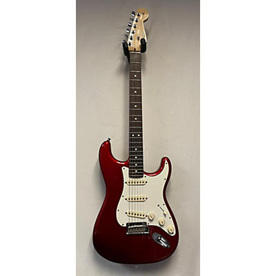 Fender Used 2017 Fender American Professional Stratocaster SSS Candy Apple Red Solid Body Electric Guitar