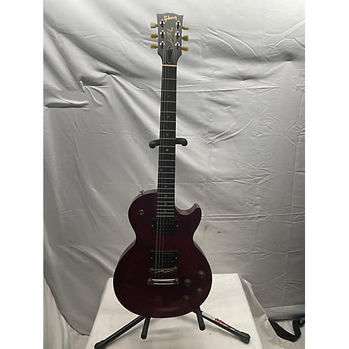 Gibson Used 2017 Gibson Les Paul Studio Worn Cherry Solid Body Electric Guitar Worn Cherry