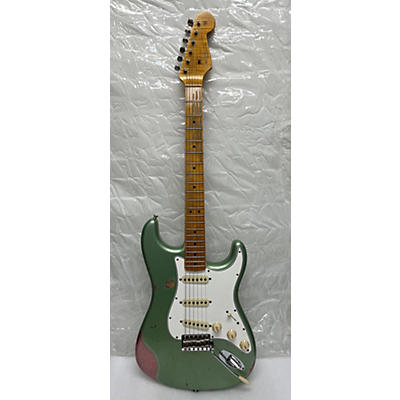 Fender Used 2018 Fender Limited '64 Special Strat Relic AGED SAGE GREEN METALLIC OVER CHAMPAGNE SPARKLE Solid Body Electric Guitar