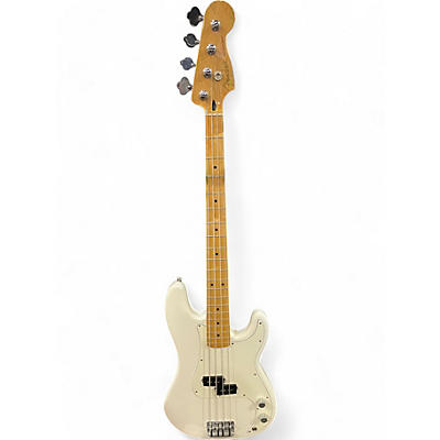 Fender Used 2018 Fender Player Precision Bass white Electric Bass Guitar