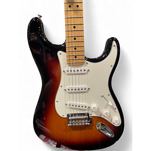 Used 2018 Fender Player Stratocaster 3 Color Sunburst Solid Body Electric Guitar 3 Color Sunburst