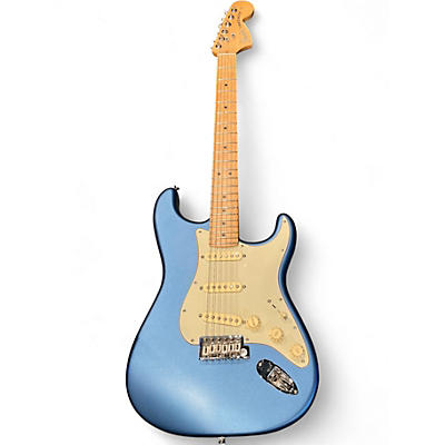 Used 2019 Fender American Performer Stratocaster SSS Lake Placid Blue Solid Body Electric Guitar