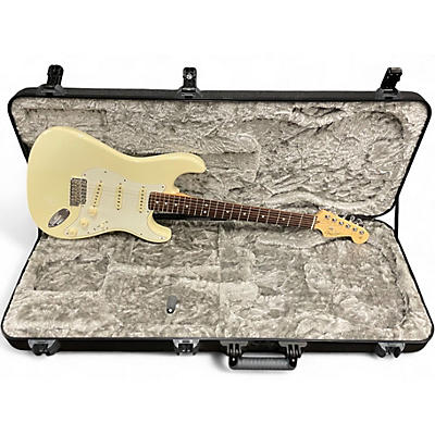 Fender American Professional Stratocasters | Musician's Friend