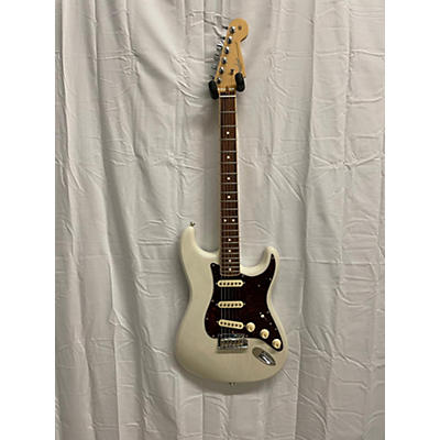 Fender Used 2019 Fender American Professional Stratocaster White Blonde Solid Body Electric Guitar