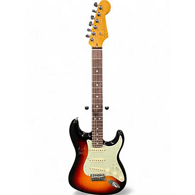 Fender Used 2019 Fender American Ultra Stratocaster 2 Color Sunburst Solid Body Electric Guitar