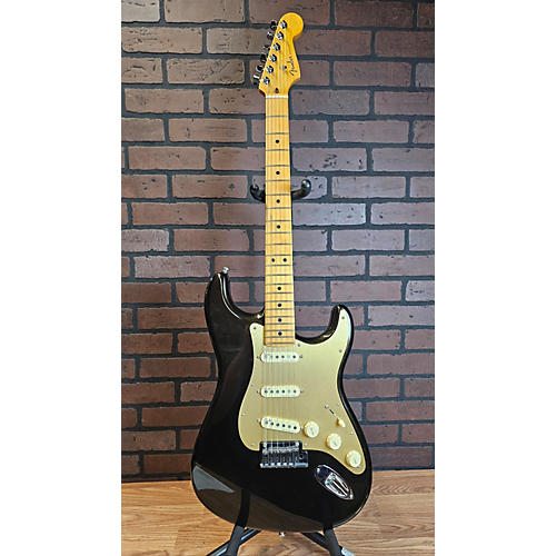 Fender Used 2019 Fender American Ultra Stratocaster Texas Tea Solid Body Electric Guitar texas tea