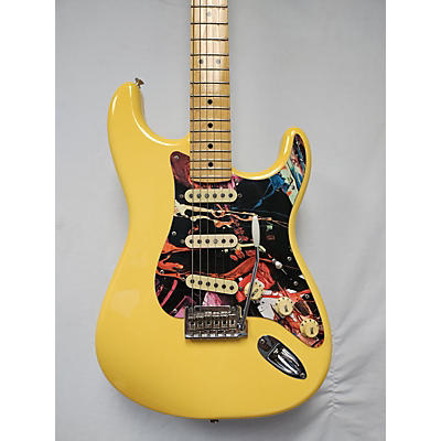 Fender Used 2019 Fender Modern Player Stratocaster Vintage Yellow Solid Body Electric Guitar