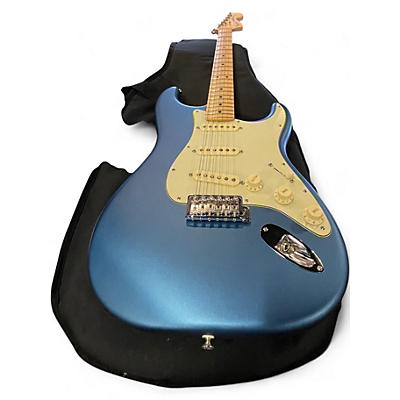 Used 2019 Fender Stratocaster pro  Lake Placid Blue Solid Body Electric Guitar