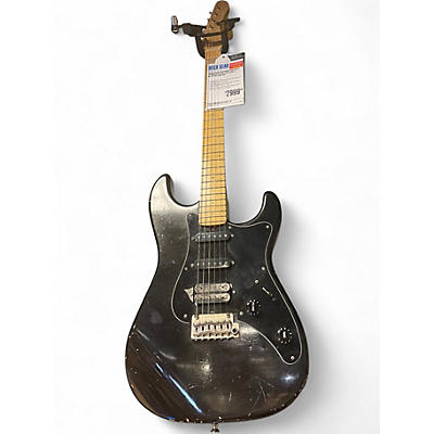 Used 2019 Friedman VINTAGE S AMBBWB Black Solid Body Electric Guitar