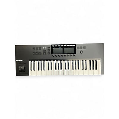 Used 2019 Native Instruments Komplete Kontrol S49 MK2 MIDI Controller