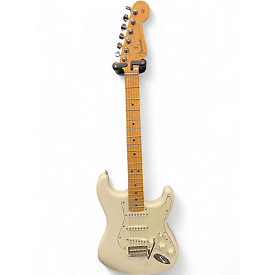 Used 2020 Fender Player Stratocaster Olympic White Solid Body Electric Guitar