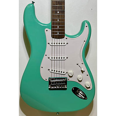 Fender Used 2020 Fender Squier Stratocaster Seafoam Green Solid Body Electric Guitar