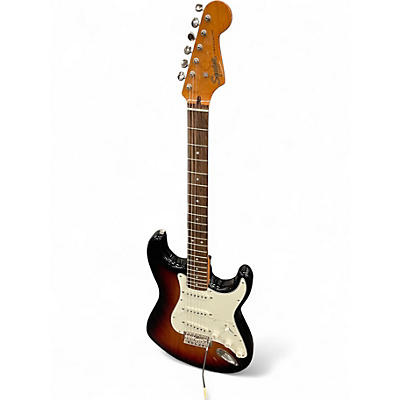 Used 2020 Squier Classic Vibe 1960S Stratocaster 3 Color Sunburst Solid Body Electric Guitar