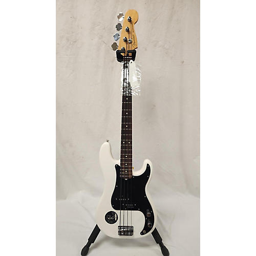 Fender Used 2020s Fender Player Precision Bass Arctic White Electric Bass Guitar Arctic White