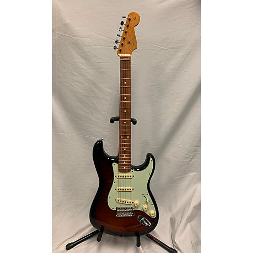 Fender Used 2020s Fender Player Stratocaster Tobacco Burst Solid Body Electric Guitar Tobacco Burst