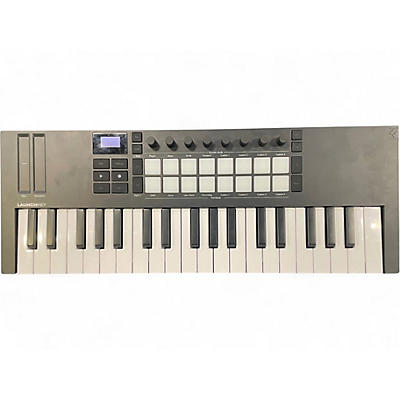 Used 2020s Novation Launchkey Mini MK4 MIDI Controller