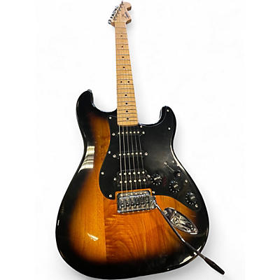 Used 2020s Squier Affinity Stratocaster 2 Tone Sunburst Solid Body Electric Guitar