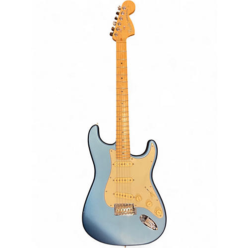 Used 2021 Fender American Performer Stratocaster SSS Satin Lake Placid Blue Solid Body Electric Guitar Satin Lake Placid Blue