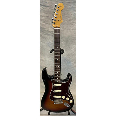 Fender Used 2021 Fender American Professional II Stratocaster 3 Tone Sunburst Solid Body Electric Guitar