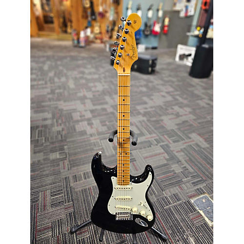 Fender Used 2021 Fender American Professional II Stratocaster Black Solid Body Electric Guitar Black