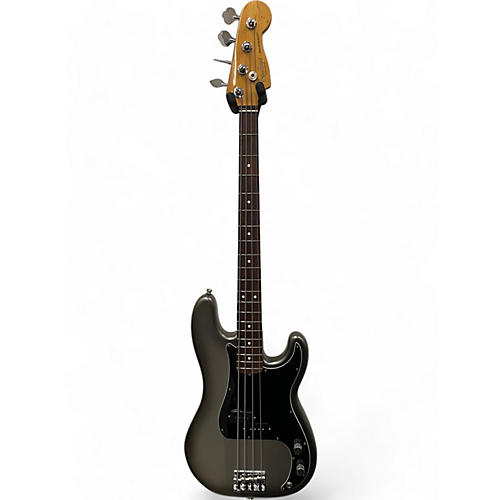 Fender Used 2021 Fender American Professional Precision Bass Silverburst Electric Bass Guitar Silverburst