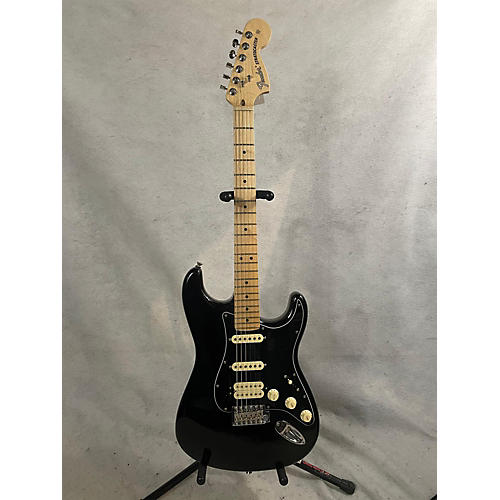 Fender Used 2021 Fender American Professional Standard Stratocaster HSS Black Solid Body Electric Guitar Black