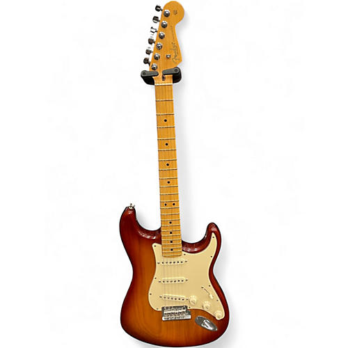 Used 2021 Fender American Professional Stratocaster SSS Sienna Sunburst Solid Body Electric Guitar Sienna Sunburst