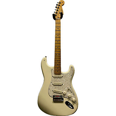 Fender Used 2021 Fender American Standard Stratocaster Olympic White Solid Body Electric Guitar