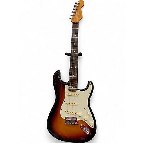 Used 2021 Fender American Ultra Stratocaster 2 Color Sunburst Solid Body Electric Guitar 2 Color Sunburst
