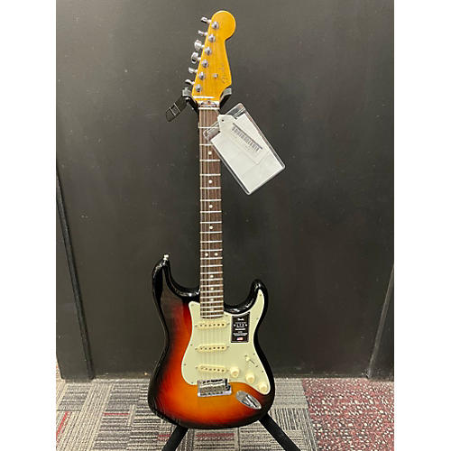 Fender Used 2021 Fender American Ultra Stratocaster 3 Tone Sunburst Solid Body Electric Guitar 3 Tone Sunburst