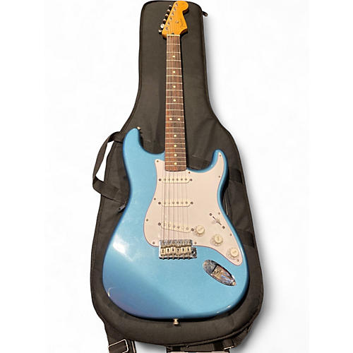 Used 2021 Fender Deluxe Powerhouse Stratocaster Lake Placid Blue Solid Body Electric Guitar Lake Placid Blue