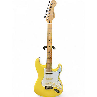 Used 2021 Fender Player Stratocaster Buttercream Solid Body Electric Guitar