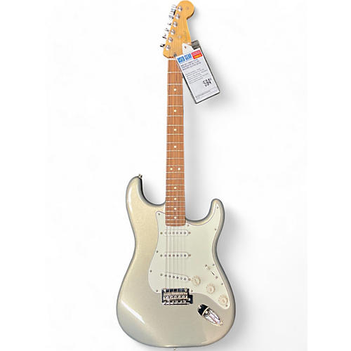 Fender Used 2021 Fender Player Stratocaster Inca Silver Solid Body Electric Guitar Inca Silver