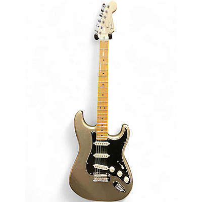 Used 2022 Fender  75TH  ANNIVERSARY STRATOCASTER  CHAMPAGNE  Solid Body Electric Guitar