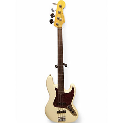 Used 2022 Fender American Professional II Fretless Jazz Bass Olympic White Electric Bass Guitar