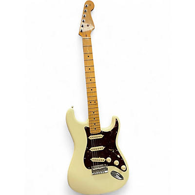 Used 2022 Fender American Professional II Stratocaster Olympic White Solid Body Electric Guitar