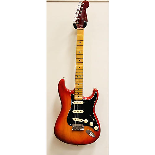 Fender Used 2022 Fender American Ultra Luxe Stratocaster RED ORANGE BURST Solid Body Electric Guitar RED ORANGE BURST