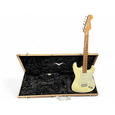 Used 2022 Fender Custom Shop GT11 Vintage White Solid Body Electric Guitar