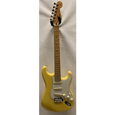 Fender Used 2022 Fender Player Stratocaster Buttercream Solid Body Electric Guitar