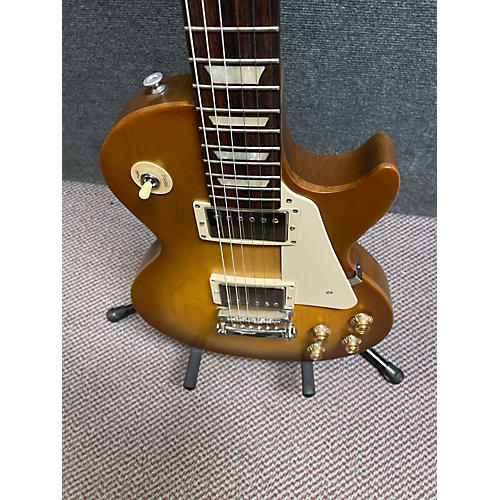 Gibson Used 2022 Gibson Les Paul Studio Honey Burst Solid Body Electric Guitar Honey Burst