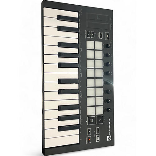 Novation Used 2022 Novation Launchkey Mini MIDI Controller