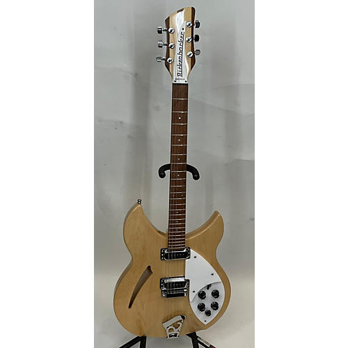 Rickenbacker Used 2022 Rickenbacker 330 Mapleglo Hollow Body Electric Guitar Mapleglo