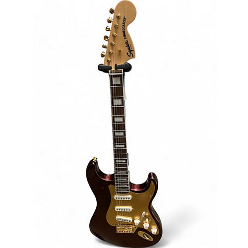 Squier Used 2022 Squier 40th Anniversary Stratocaster Gold Edition Ruby Solid Body Electric Guitar Ruby