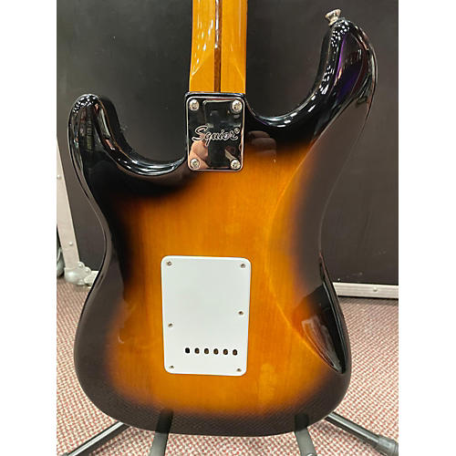 Squier Used 2022 Squier Classic Vibe 1950S Stratocaster 2 Color Sunburst Solid Body Electric Guitar 2 Color Sunburst