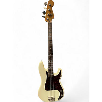 Used 2022 Squier Classic Vibe 1960S Precision Bass Olympic White Electric Bass Guitar