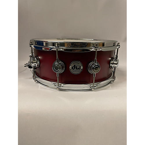 DW Used 2023 DW 5.5X14 Collector's Edge Series Finish Ply Snare Drum Satin Red Satin Red 10