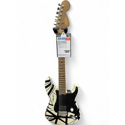 Used 2023 EVH Striped Series '78 Eruption White with Black Stripes Relic Solid Body Electric Guitar White with Black Stripes Relic