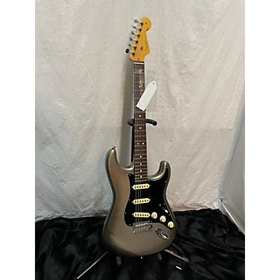 Fender Used 2023 Fender American Professional II Stratocaster Mercury Solid Body Electric Guitar