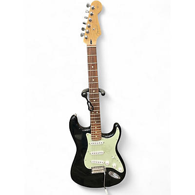 Used 2023 Fender Player Stratocaster Black Solid Body Electric Guitar