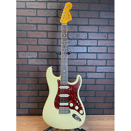 Fender Used 2023 Fender Stratocaster Custom Shop Limited-Edition '67 HSS Journeyman Relic Vintage White Solid Body Electric Guitar Vintage White